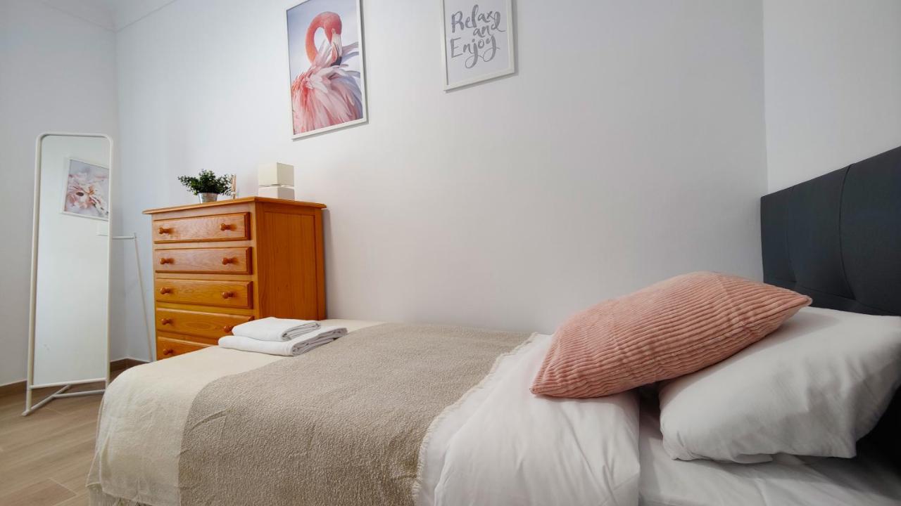 Parralue Beach Front Home Benidorm Luaran gambar