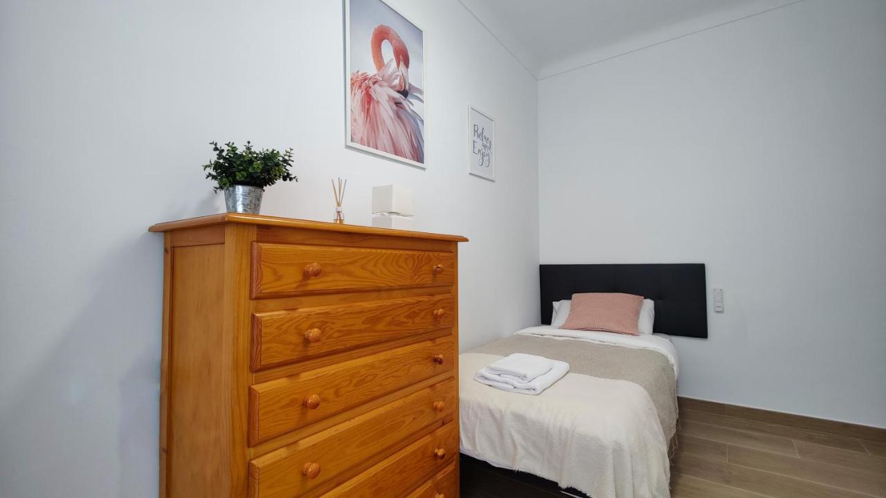 Parralue Beach Front Home Benidorm Luaran gambar